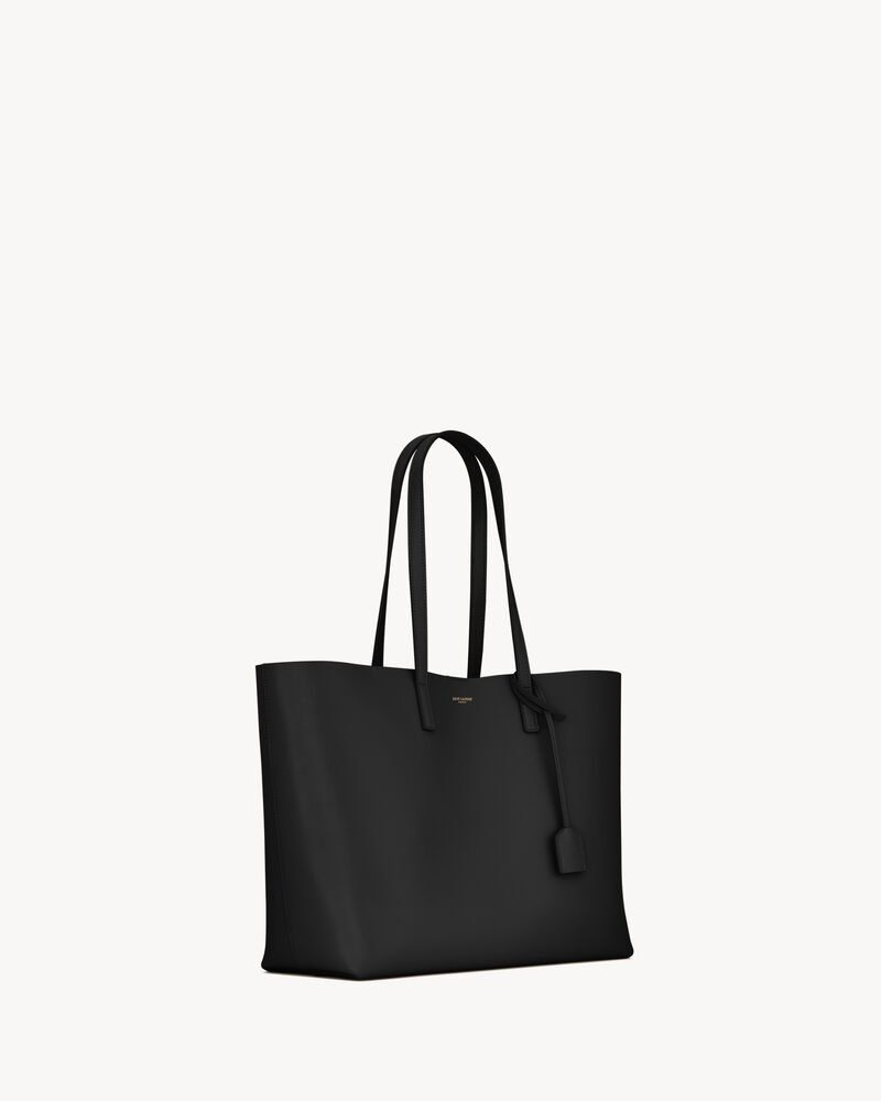 Shopping Saint Laurent in leather in Black | Saint Laurent | YSL EN-US