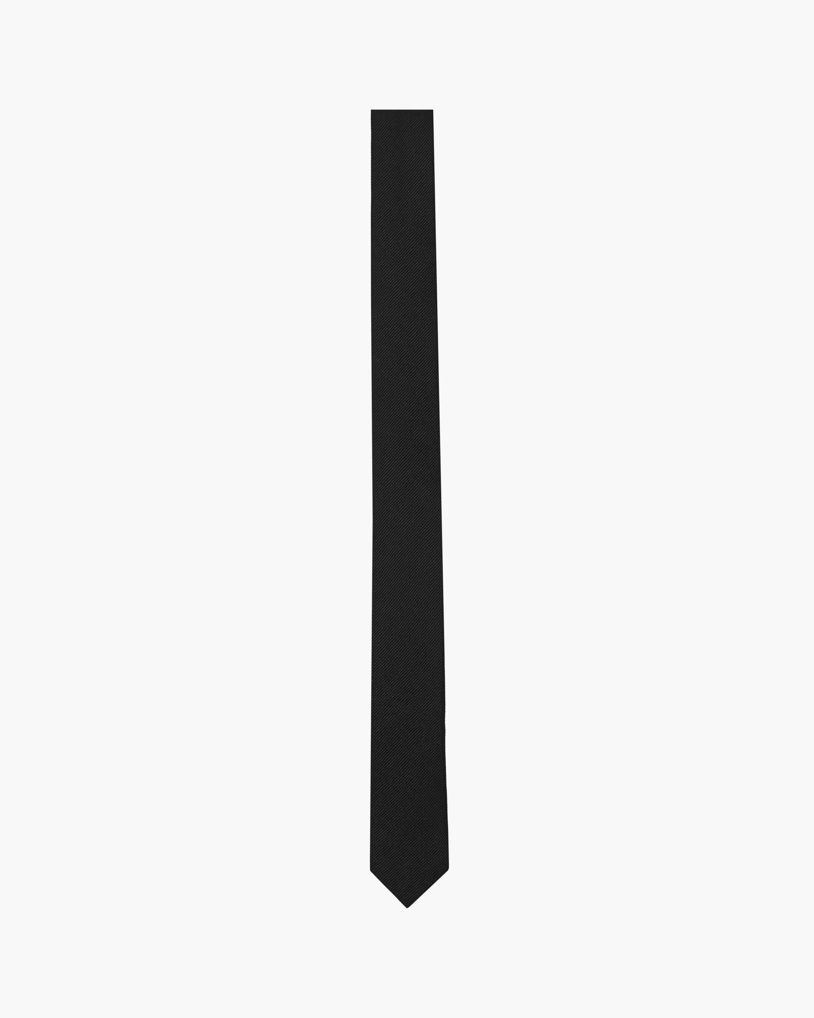 signature evening skinny tie in black silk grosgrain in Black
