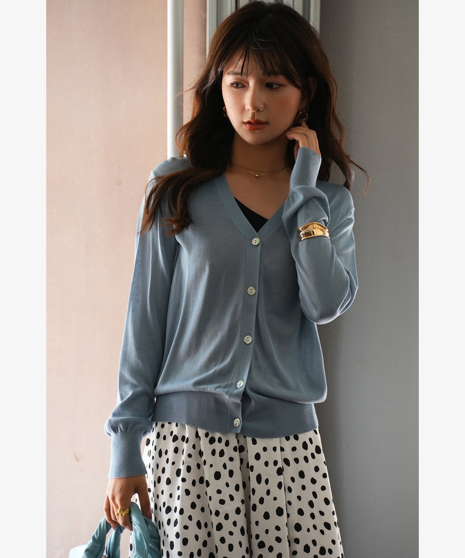 サマーニットVネックカーディガンxyf2080 ブルー – [公式]SAISON DE