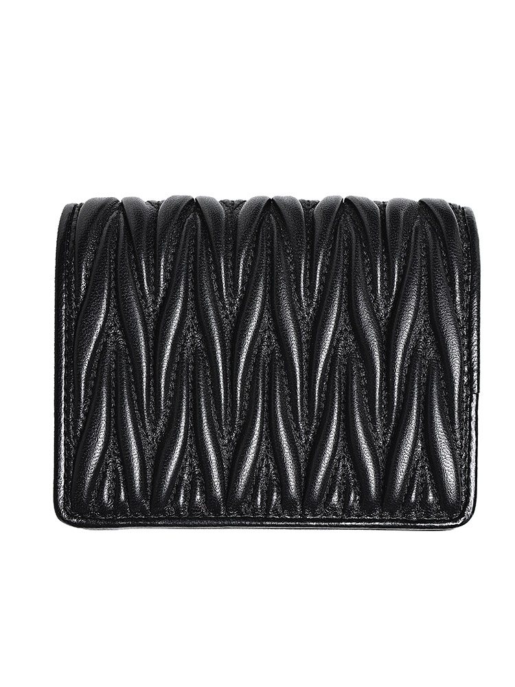 MIUMIU (ミュウミュウ) マテラッセレザー メタルロゴ 二つ折り 財布