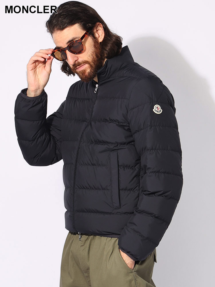 MONCLER (モンクレール) ロゴトリム スタンドカラー ショートダウン