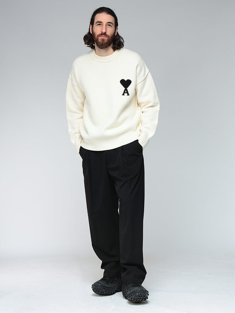 AMI PARIS (アミパリス) 胸ロゴ クルーネック セーター Ami de Coeur