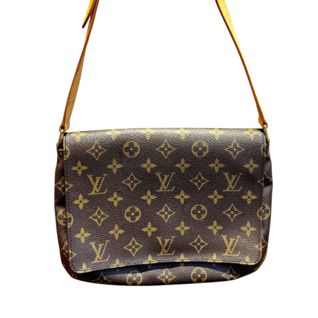 Louis Vuitton ミュゼットタンゴ ショート モノグラム ショルダー