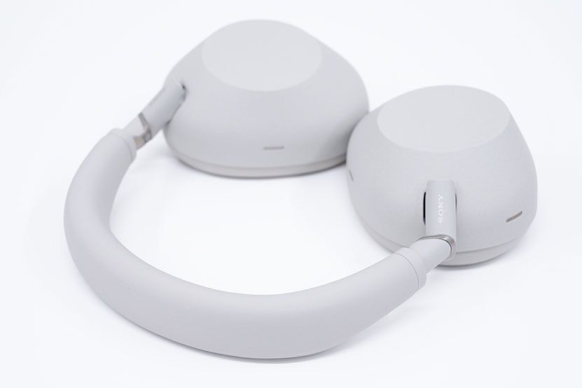 WH-1000XM6 実機でカラー紹介 ブラック・プラチナシルバー