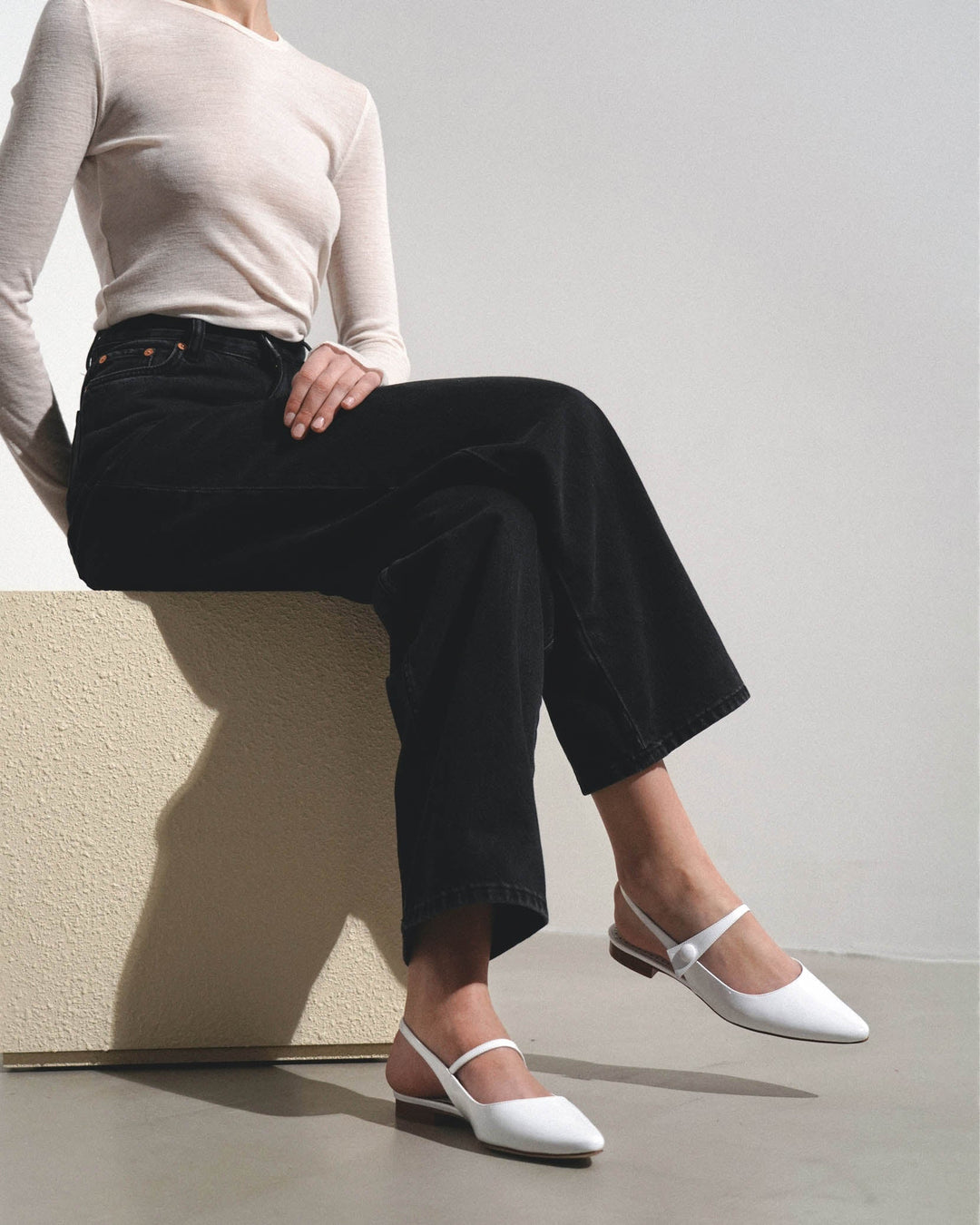 Manolo Blahnik | Didionflat white patent flats | Savannahs