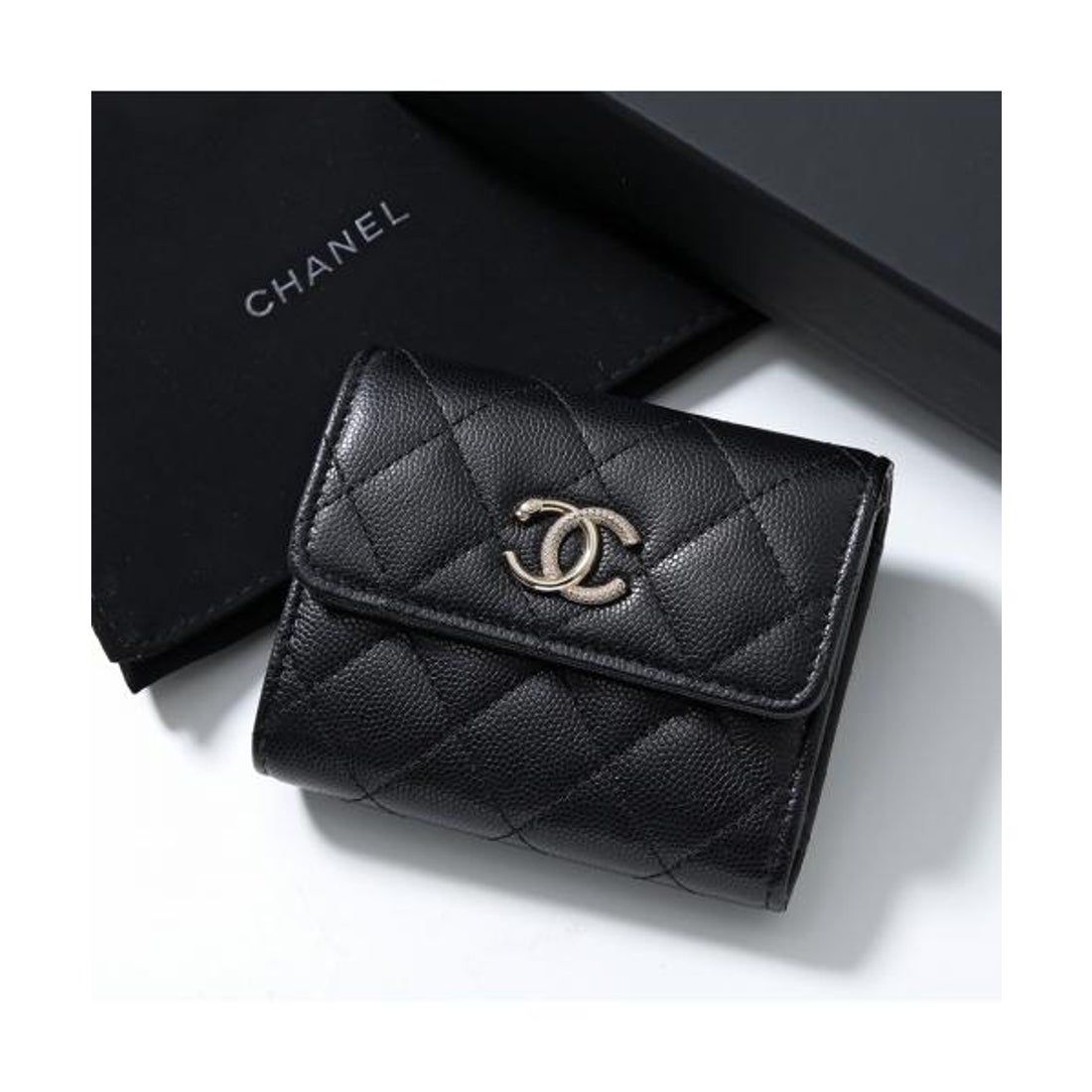 シャネル CHANEL CHANEL 二つ折り財布 AP4902 B22098 ココマーク