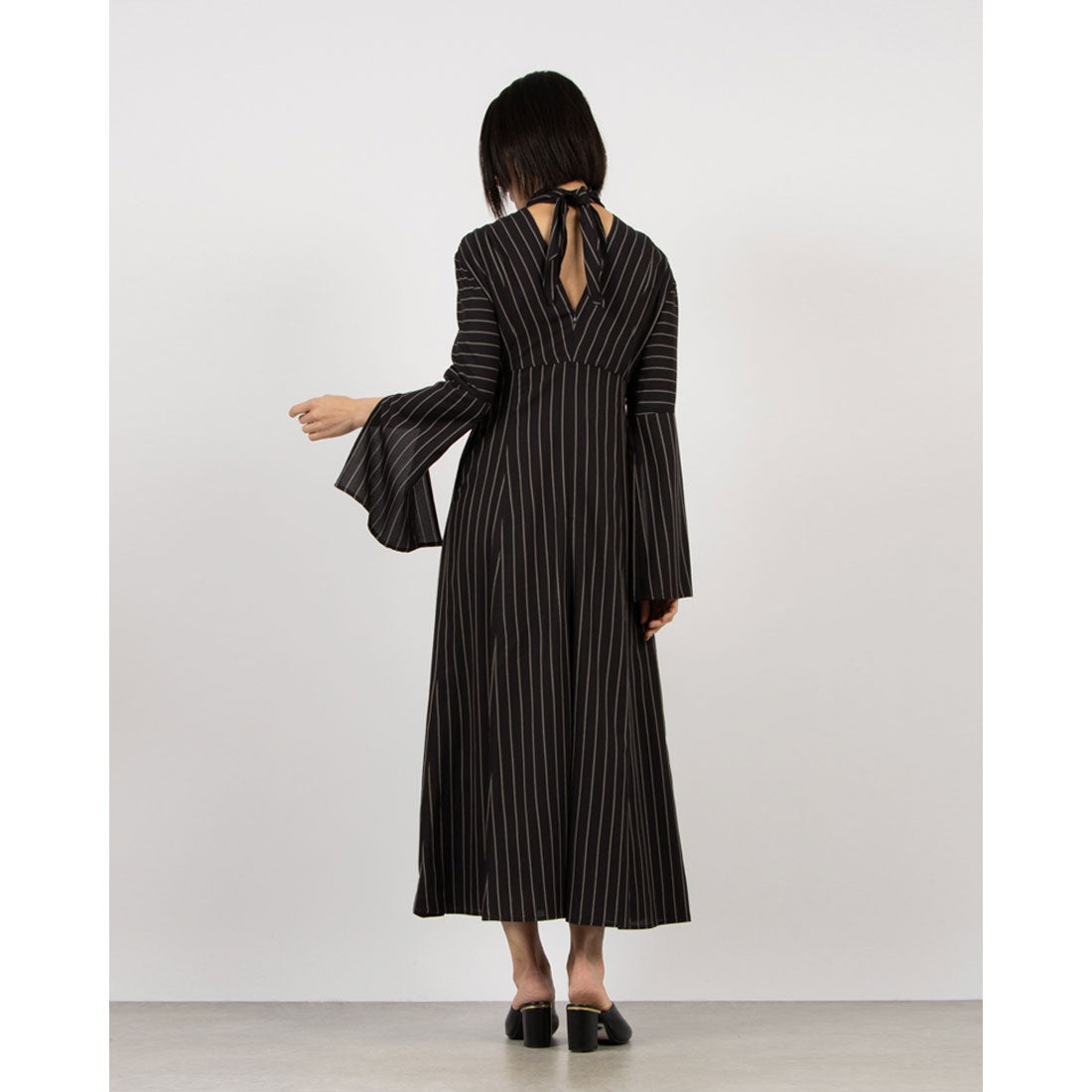 クラネ CLANE STRIPE TIE ARRANGE FLARE ONEPIECE （NAVY） -靴