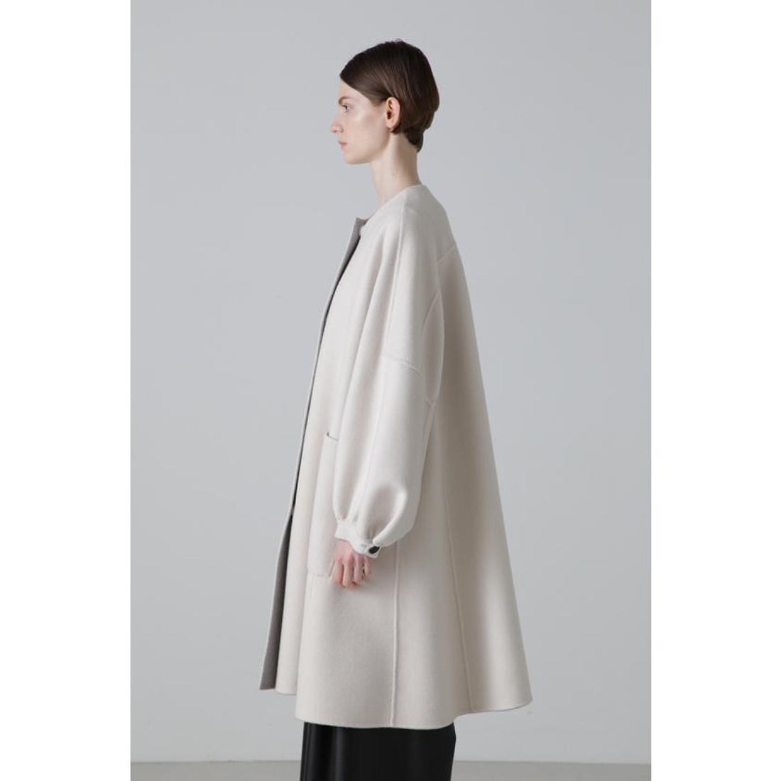アドーア ADORE ◇カシミヤ混2TONEリバーノーカラーコート （トップ