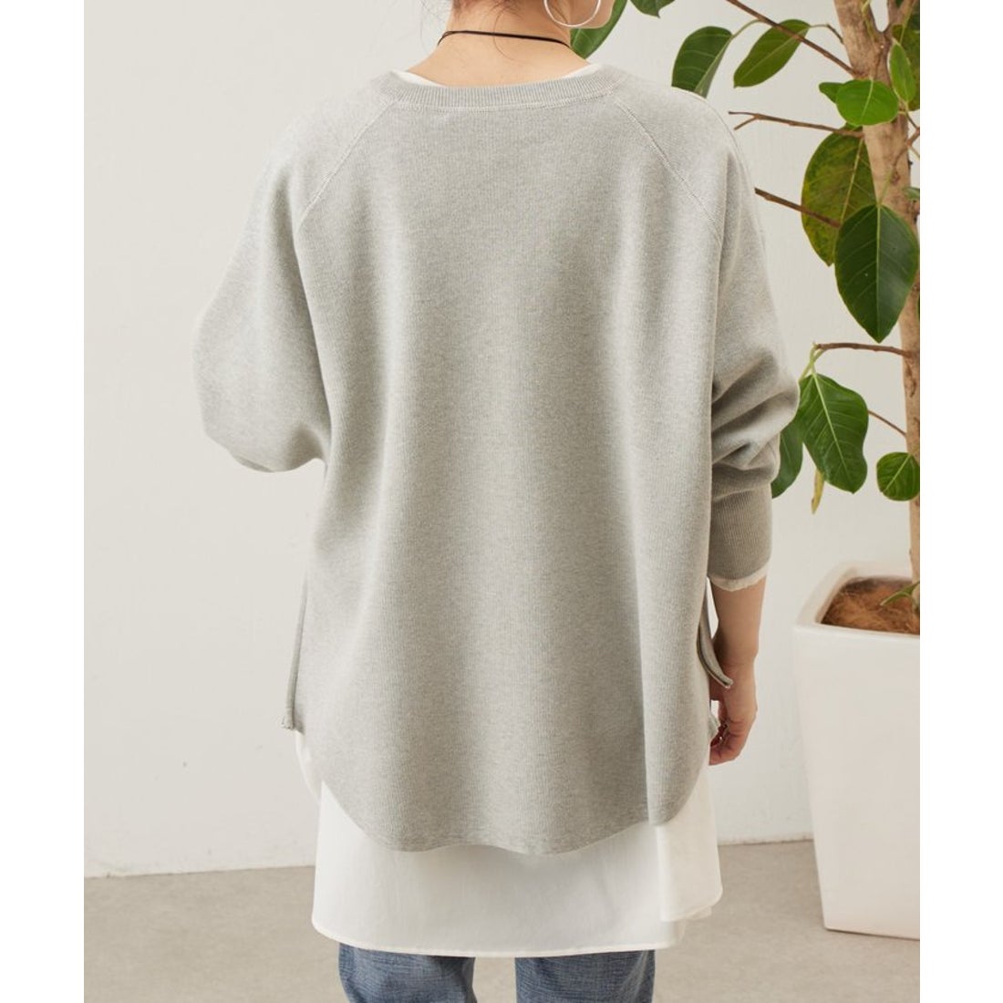 ビアズリー BEARDSLEY 後ろドレープ Tブラウス （white