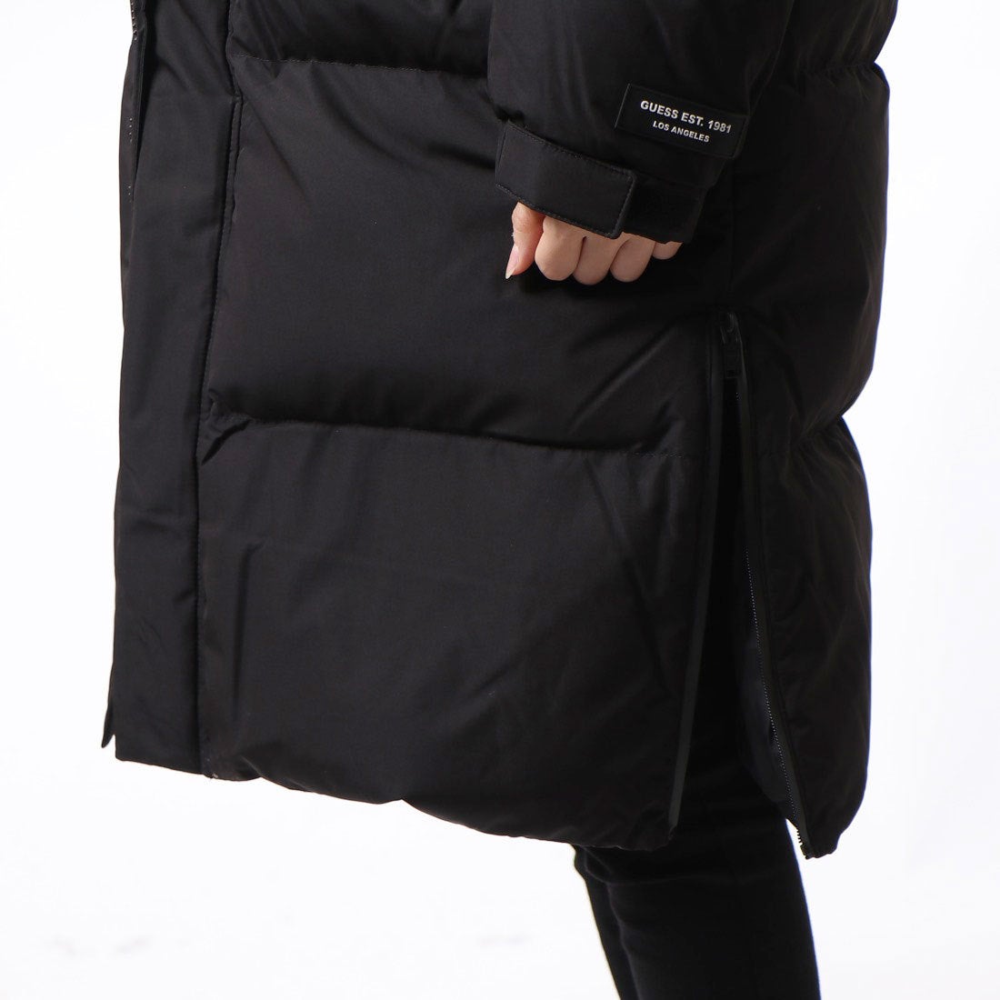ゲス GUESS HOODED LONG DOWN JACKET （BLACK） -ファッション通販