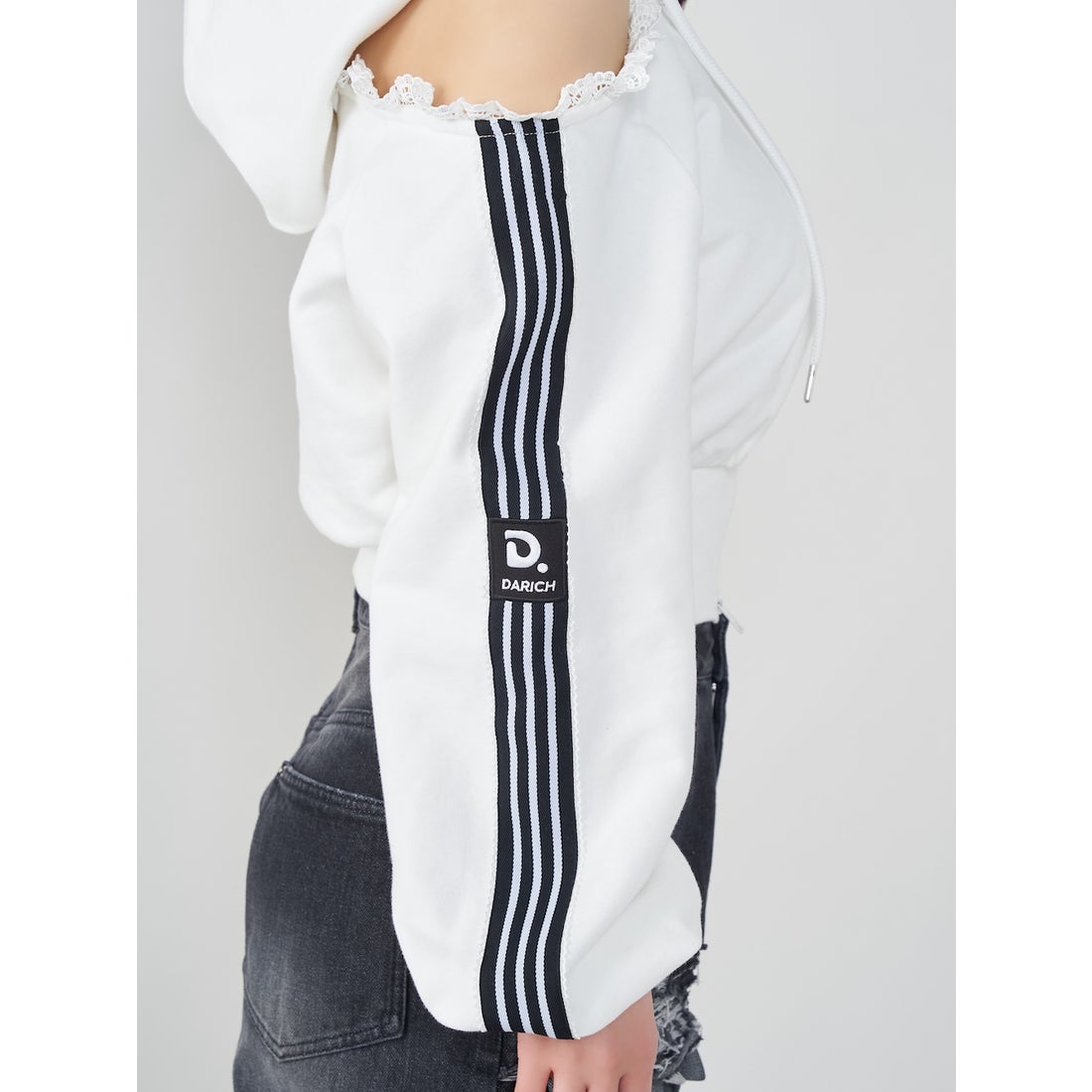 ダーリッチ Darich ガーリースポーティスウェットトップス （サックス