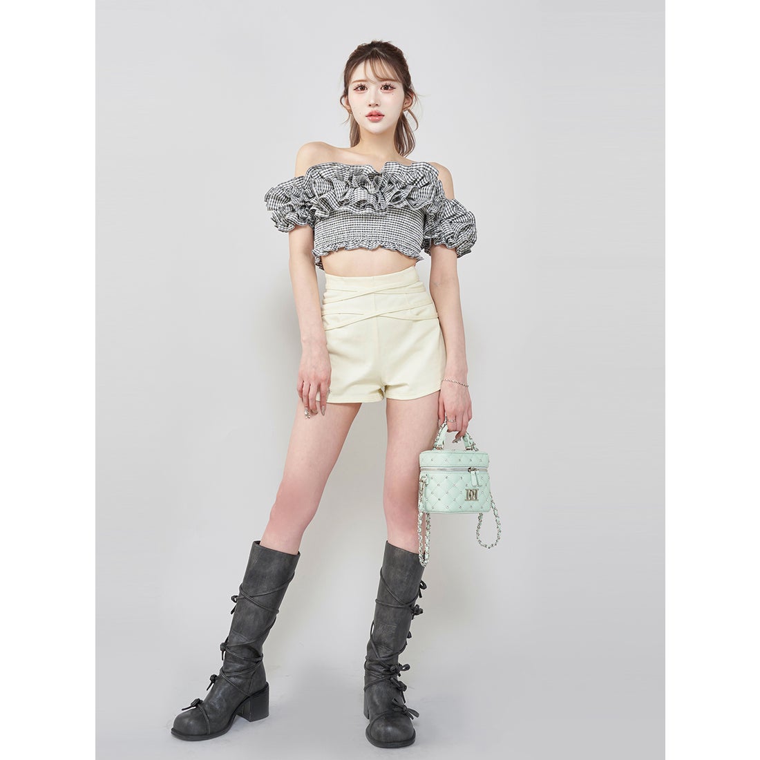 ダーリッチ Darich ギンガムチェックオフショルトップス （グレー