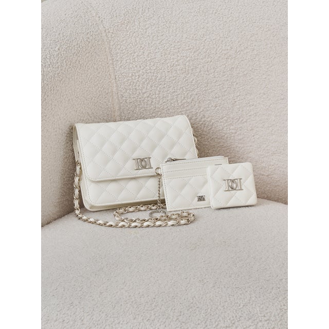 ダーリッチ Darich DDロゴキルティングトラベルセット （ホワイト