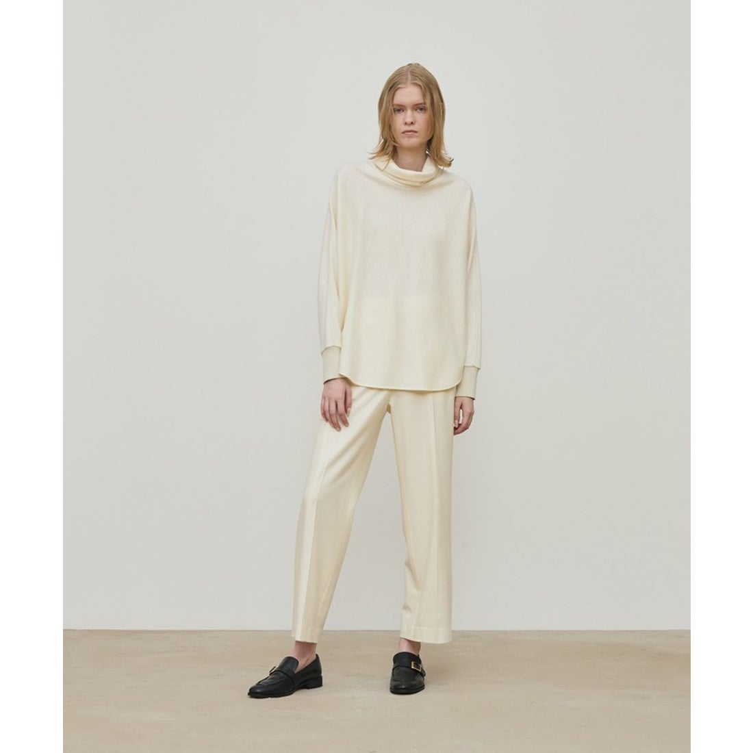 デ・プレ DES PRÉS ニットコンビネーション タートルネックプル