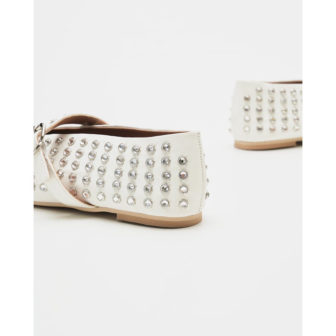 スタッズ メリージェーン （アイボリー スムース） -Emma Francis