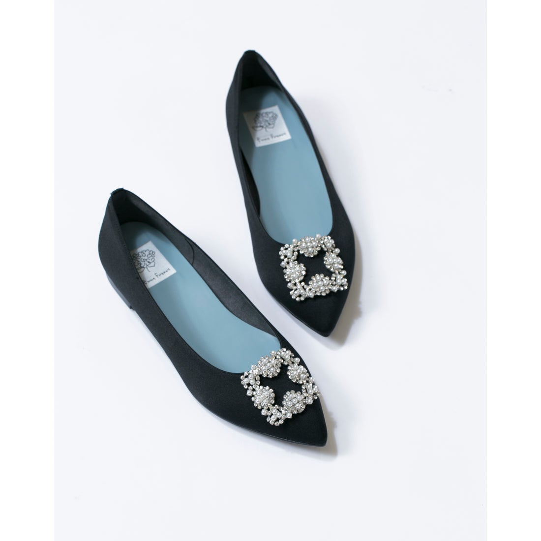 フラット ビジューバックル パンプス （ブラック サテン） -Emma