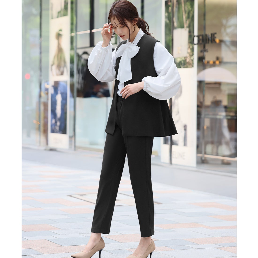 フロリア Flolia 【3点セット】Vネックジレ ボウタイブラウス