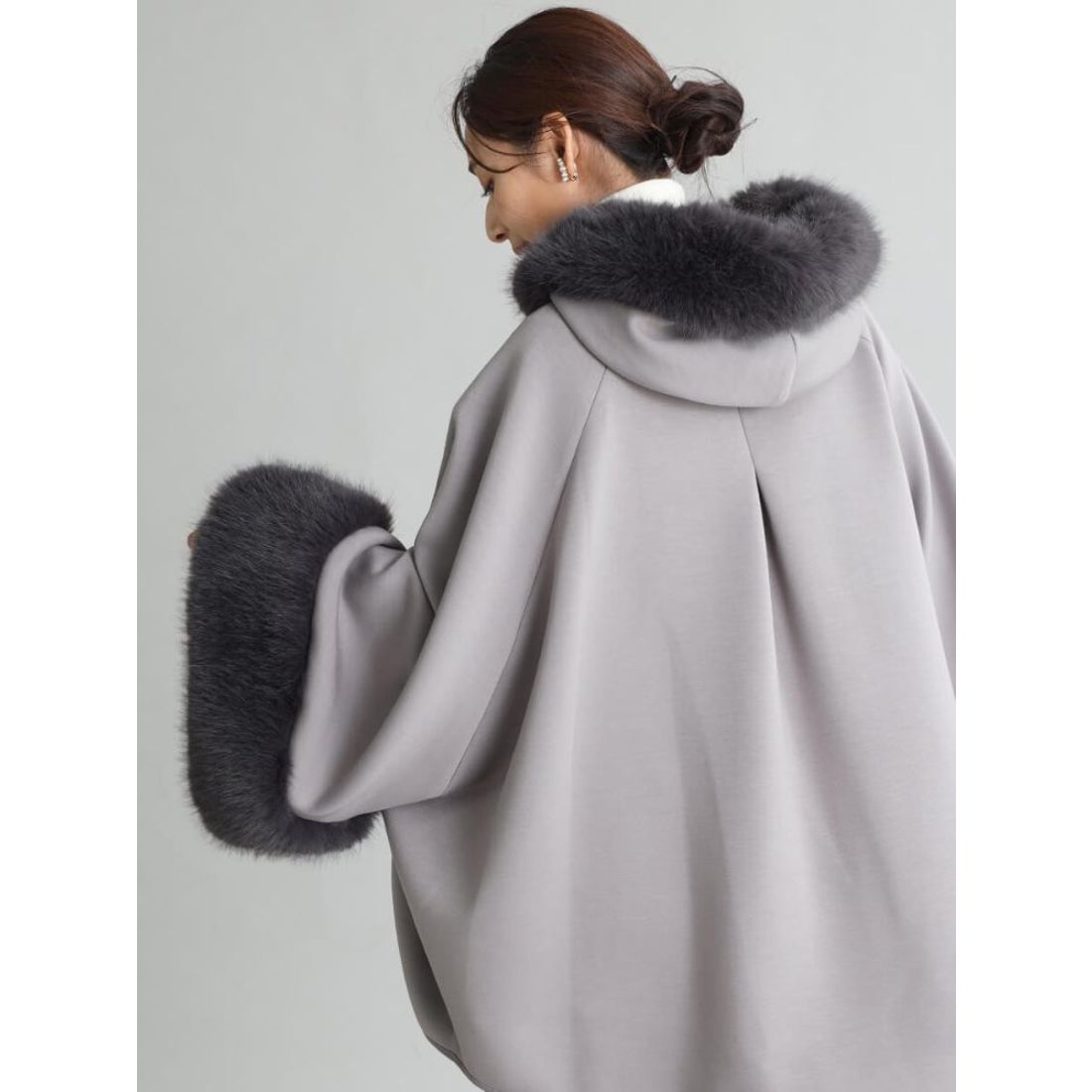 フェンネル FENNEL ポンチョライクファーコート （ブラック