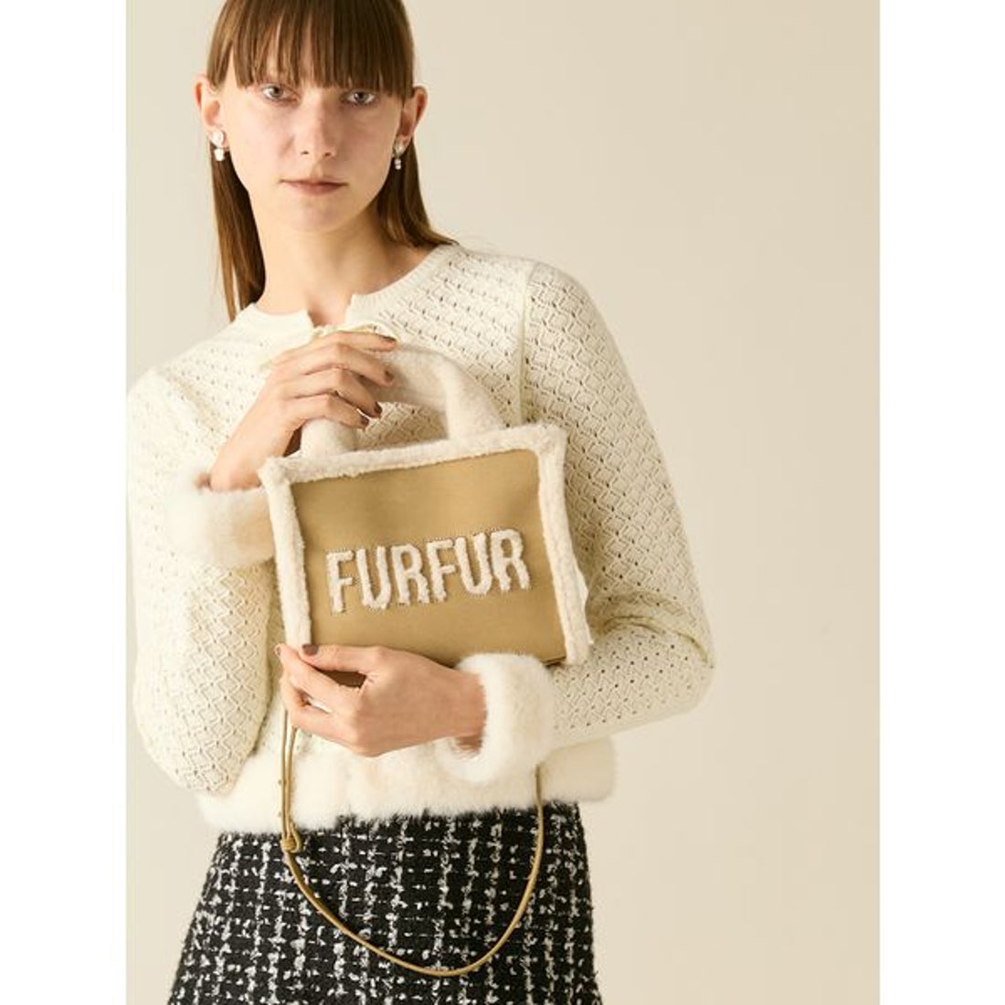 ファーファー FURFUR 【WEB・一部店舗限定カラー】ムートンロゴトート