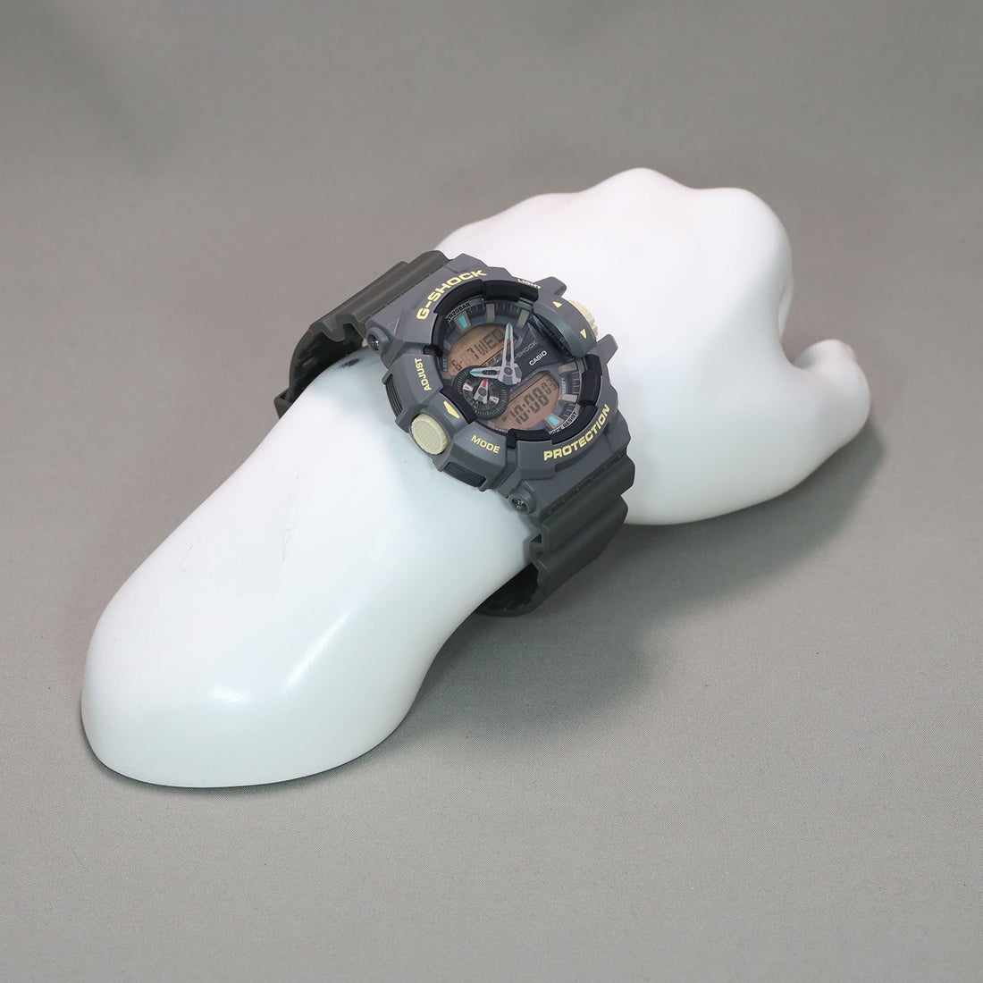 G-SHOCK】Vintage product colors / GA-400PC-8AJF （グレー） -靴