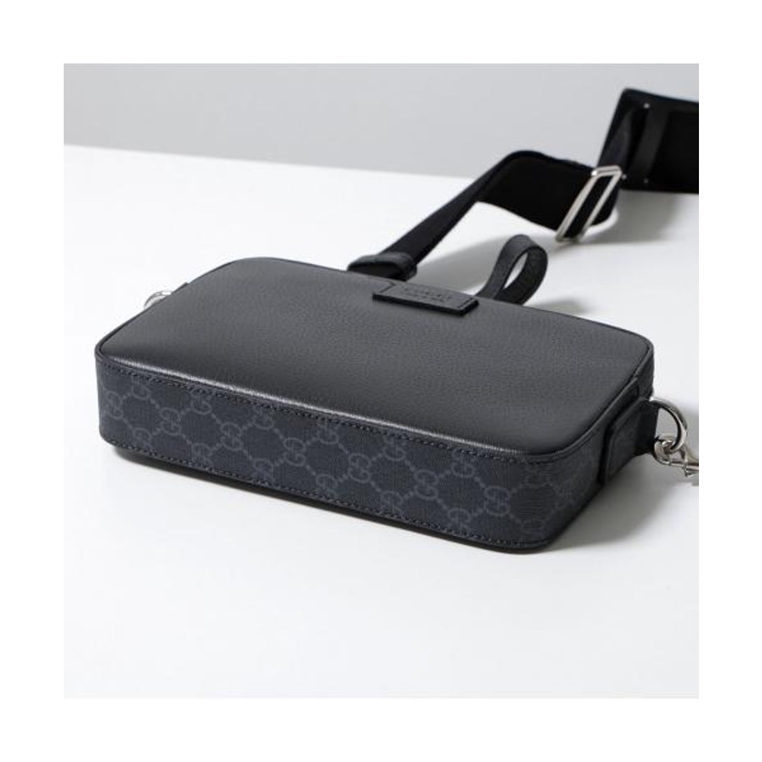 グッチ GUCCI GUCCI ショルダーバッグ 795465 FADJK クラッチバッグ