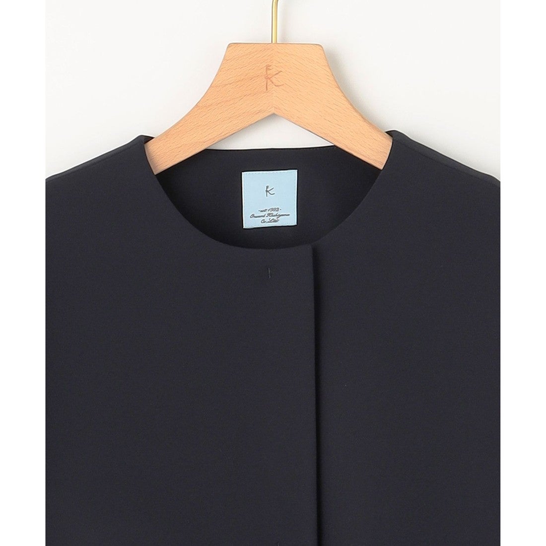 組曲 L 【NAVY】ダブルクロスストレッチ ノーカラーコート （ネイビー