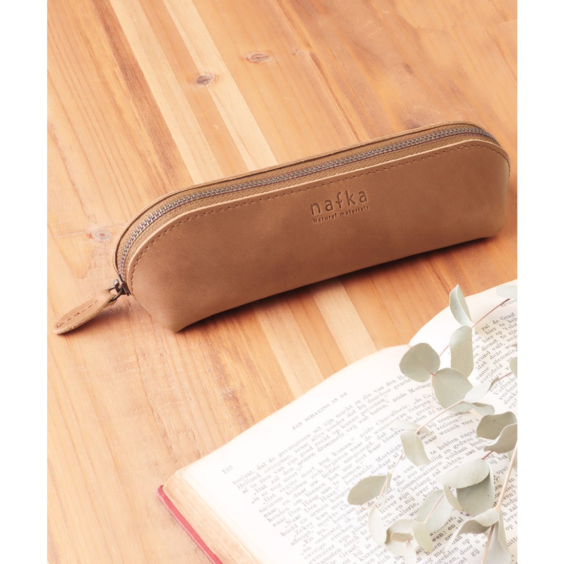 ナフカ nafka ペンケース 本革 モストロレザー 日本製 レディース 女性