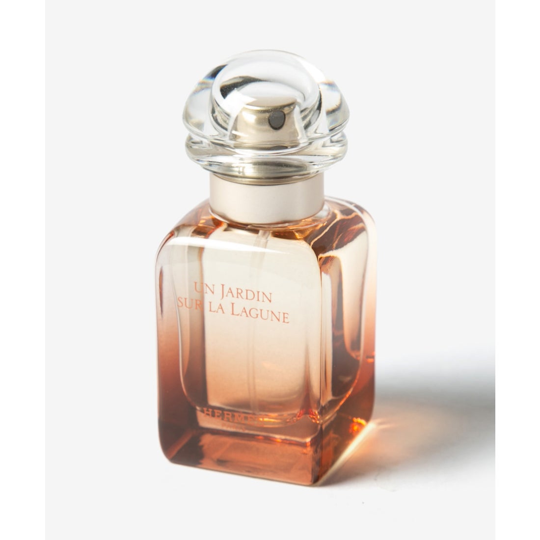 エルメス Hermes UN JARDIN ナイルの庭 李氏の庭 屋根の上の庭