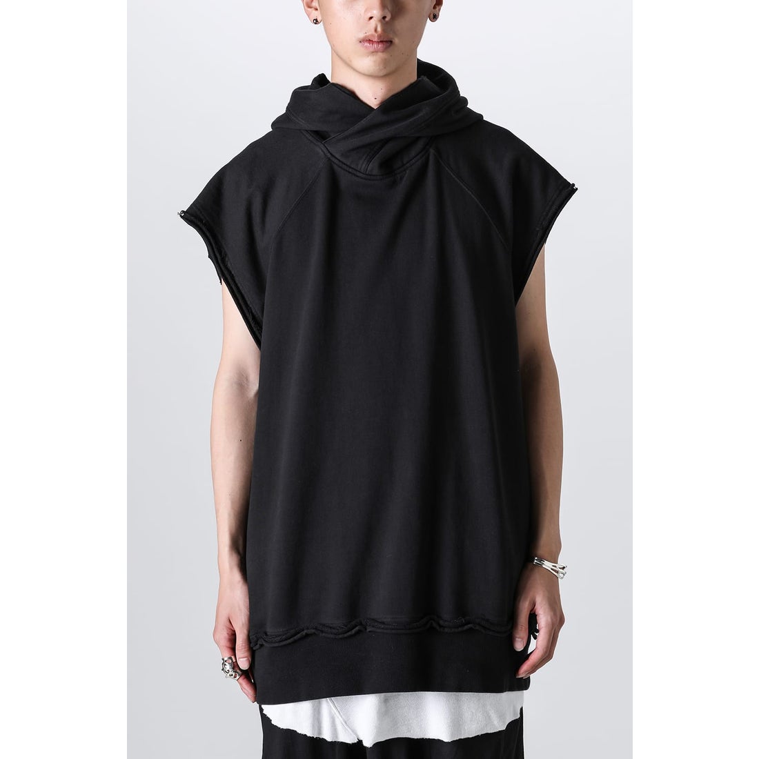 JULIUS Cotton Sweat No Sleeve Hoodie （BLACK） - Osaka / Kyoto