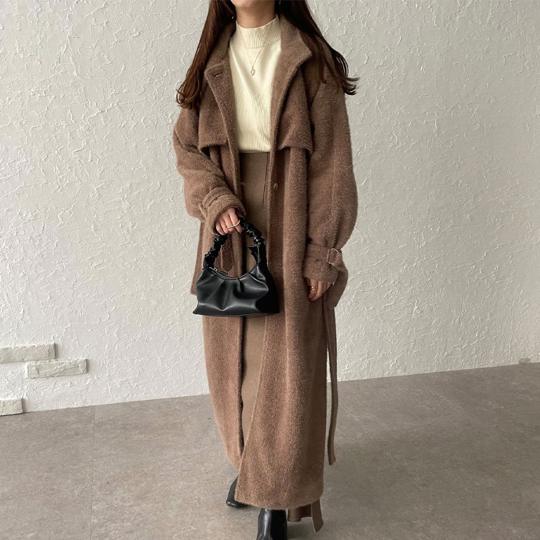 ジュノア JUNOAH シャギーハイネックロングコート （ブラウン