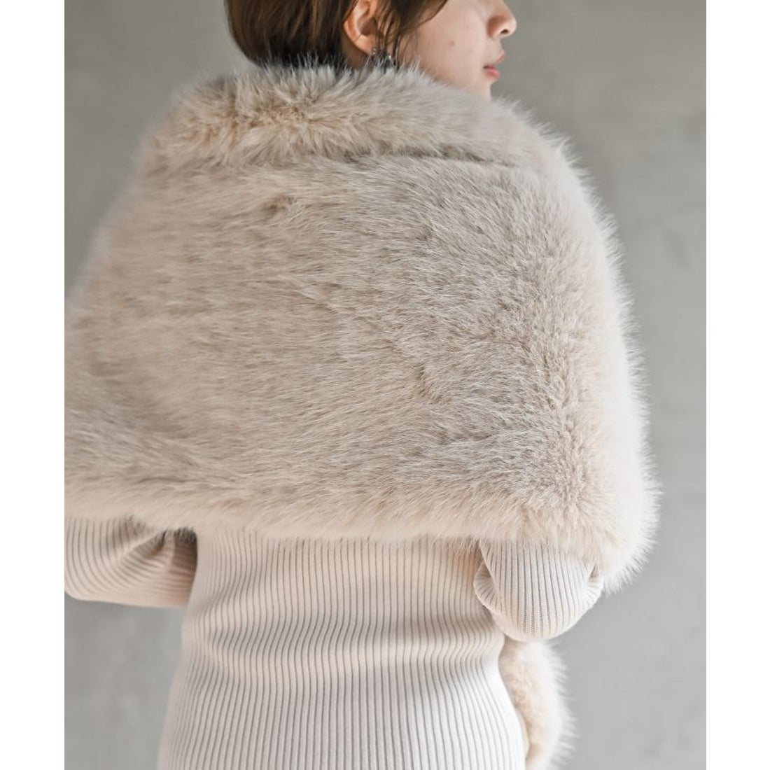 アールピーエス rps フェイクファーショール （モカ） - ファッション