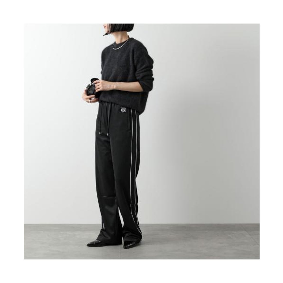 ロエベ LOEWE LOEWE トラックパンツ HSM1Y04X07 ジャージ アナグラム