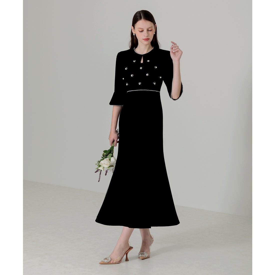 レジャ Leja ヴィンテージビジューパールボタン付きベロア風スリット