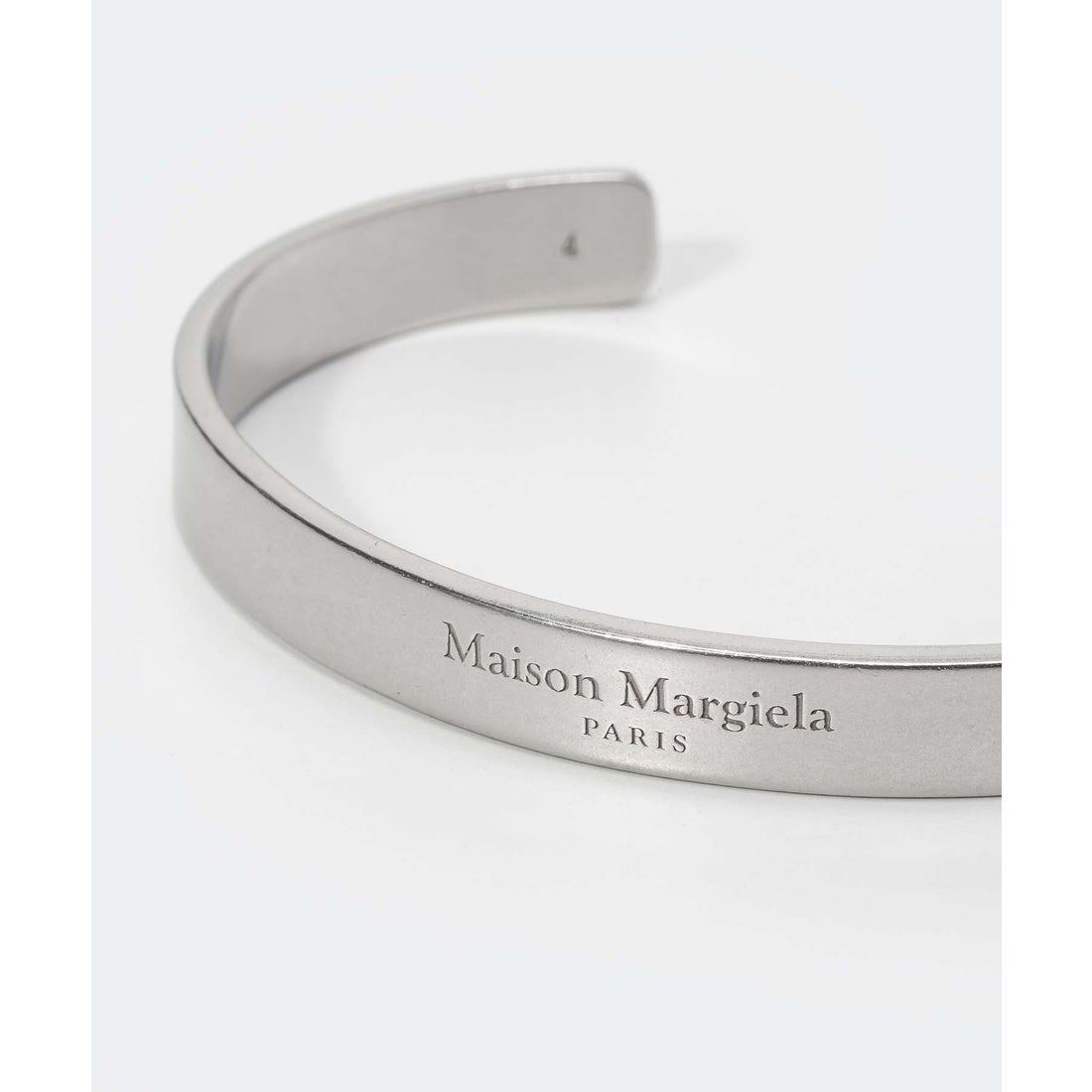 メゾン マルジェラ MAISON MARGIELA SM1UY0066 SV0158 ロゴ カフ