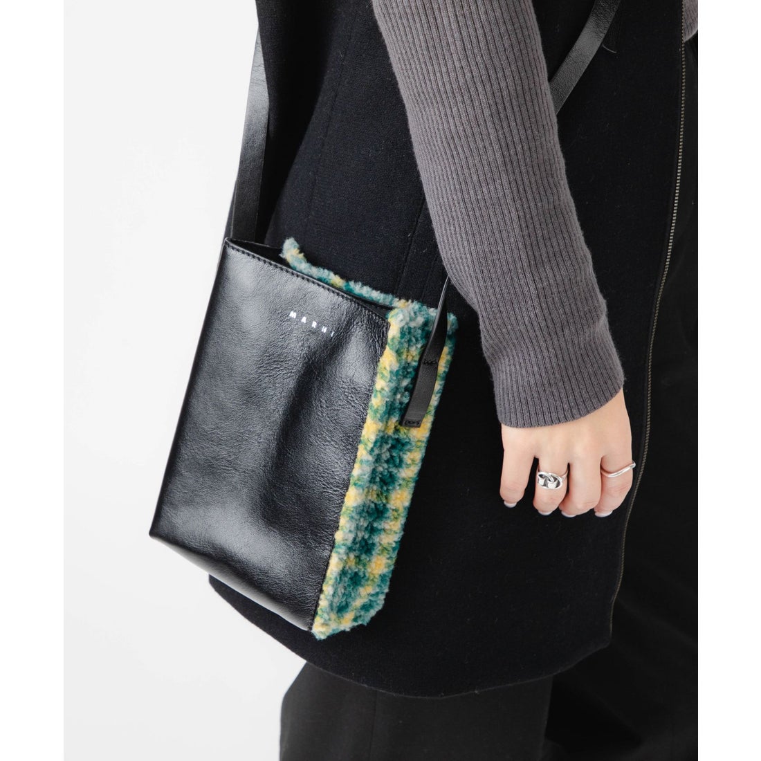 マルニ MARNI SBMQ0064Q0 P4831 ショルダーバッグ レディース バッグ