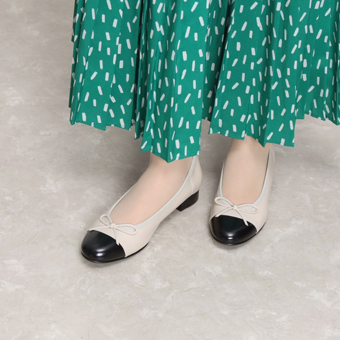 ミハマ MIHAMA カッターシューズ （黒） -靴＆ファッション通販