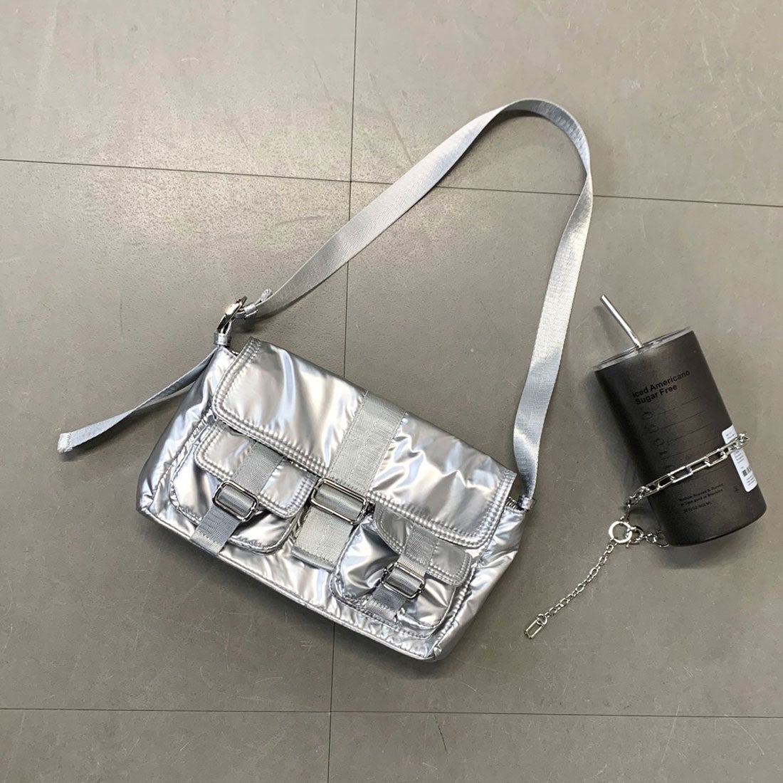 ノンヘッジ non-hedge ダブルポケットナイロンバッグ （シルバー） -靴