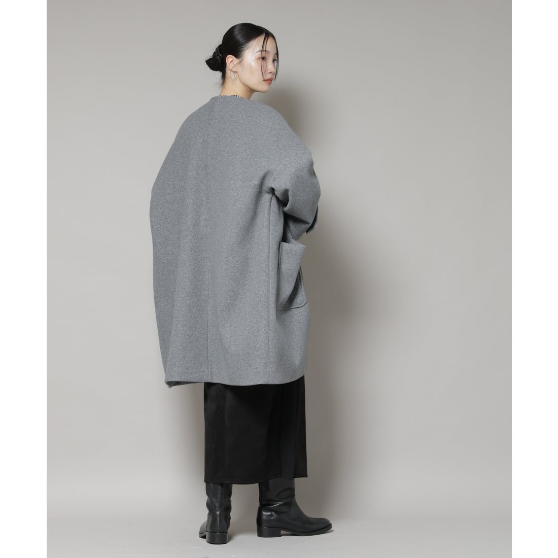 ナノ・ユニバース NANO universe ノーカラーコクーンミドルコート