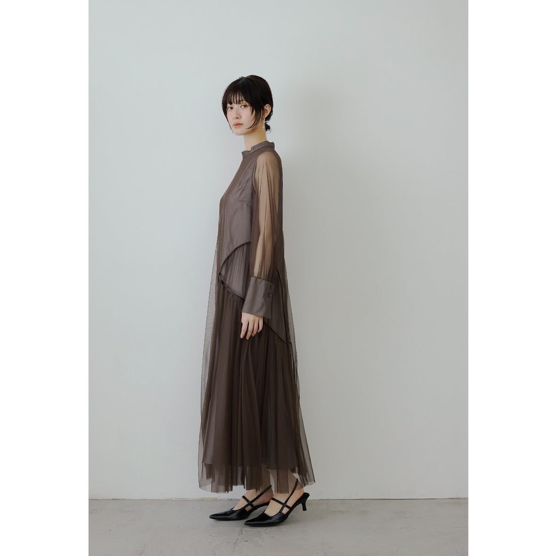 ニアナ niana チュールパイピングAラインドレス マタニティ 妊婦 結婚