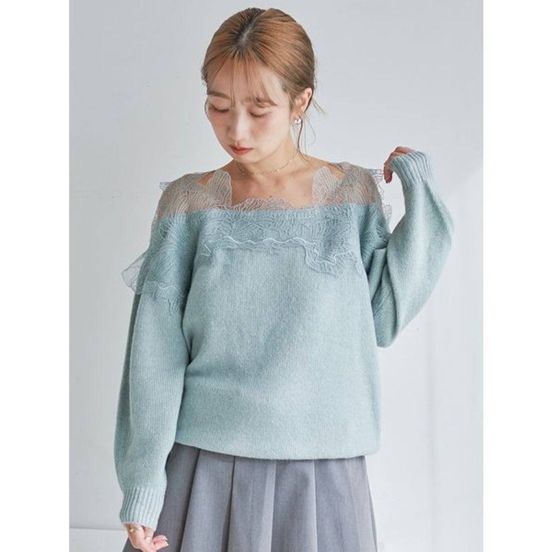 スナイデル SNIDEL レーストリミングニットプルオーバー （MNT