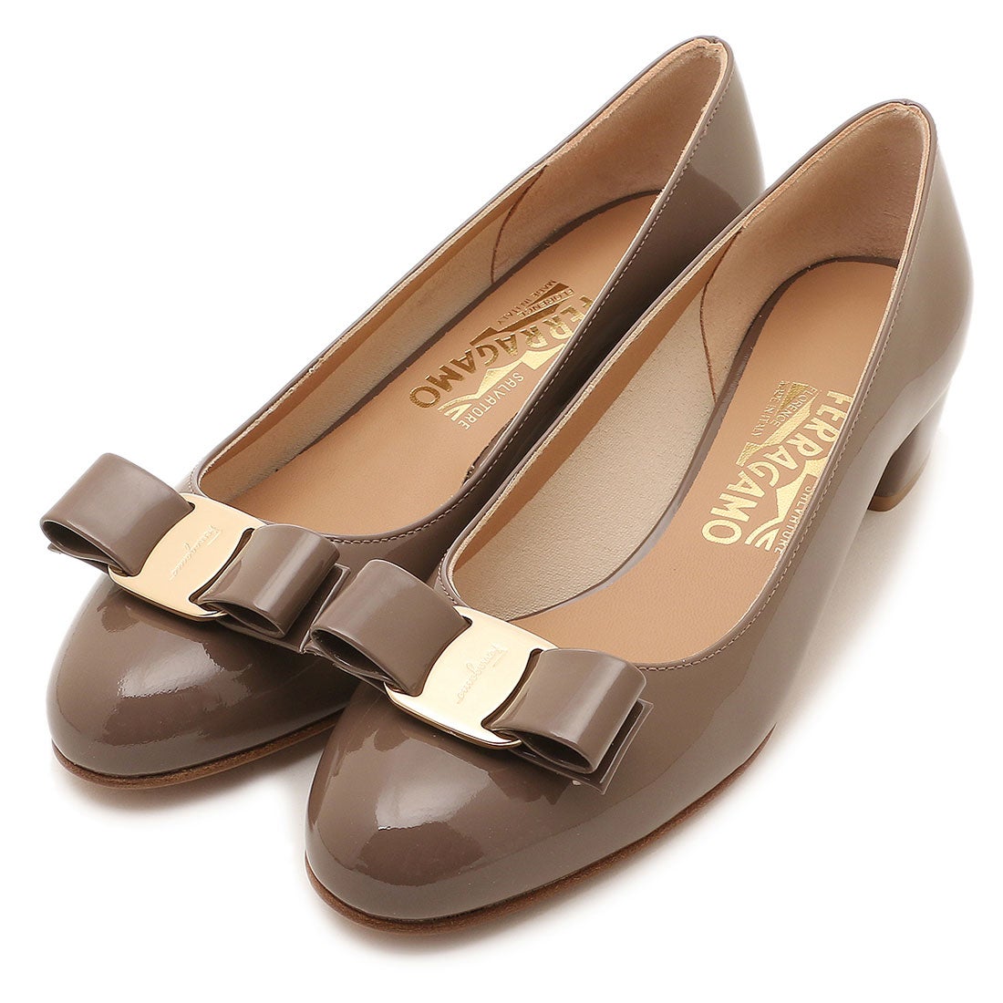 サルバトーレフェラガモ Salvatore Ferragamo パンプス ヴァラ