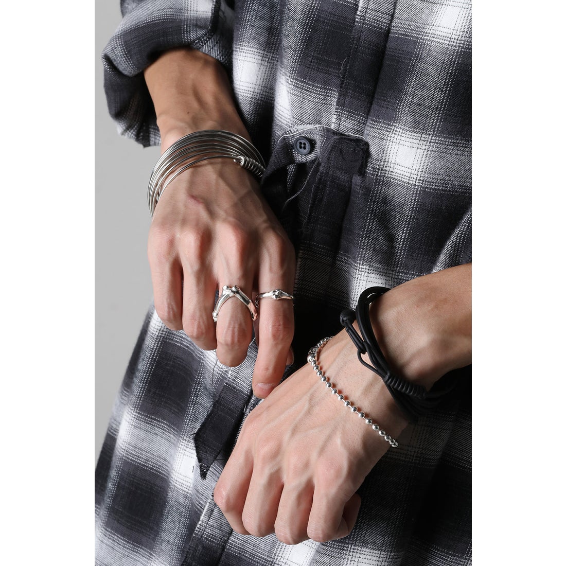 TAKAHIROMIYASHITATheSoloist. bone shaped victory ring. （silver