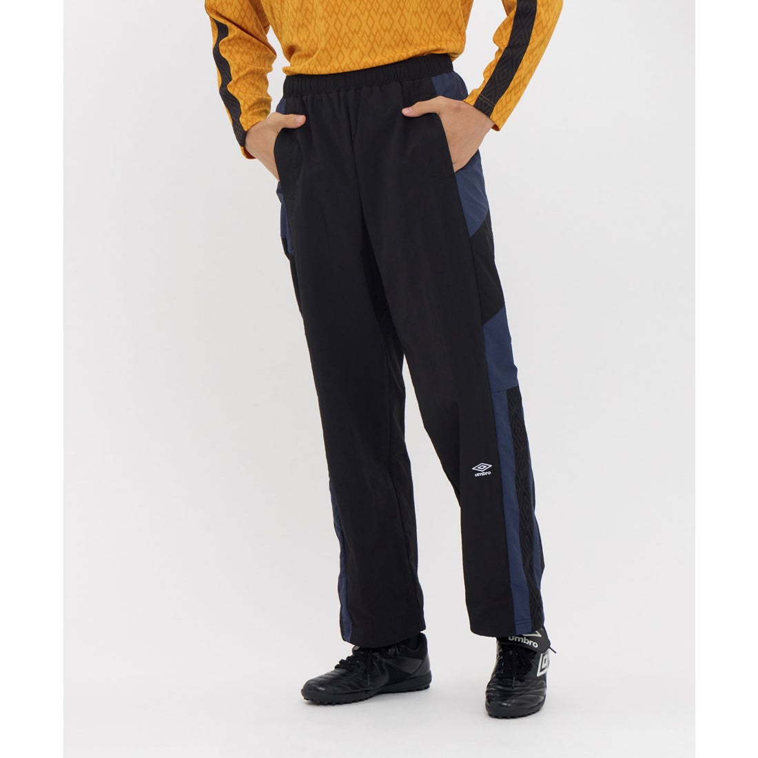 アンブロ umbro 【AWAY DAYS】ナイロンウーブンパンツ -デサントストア