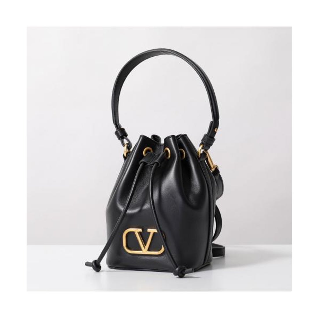 ヴァレンティノ VALENTINO VALENTINO ショルダーバッグ P0Z44VNL Vロゴ