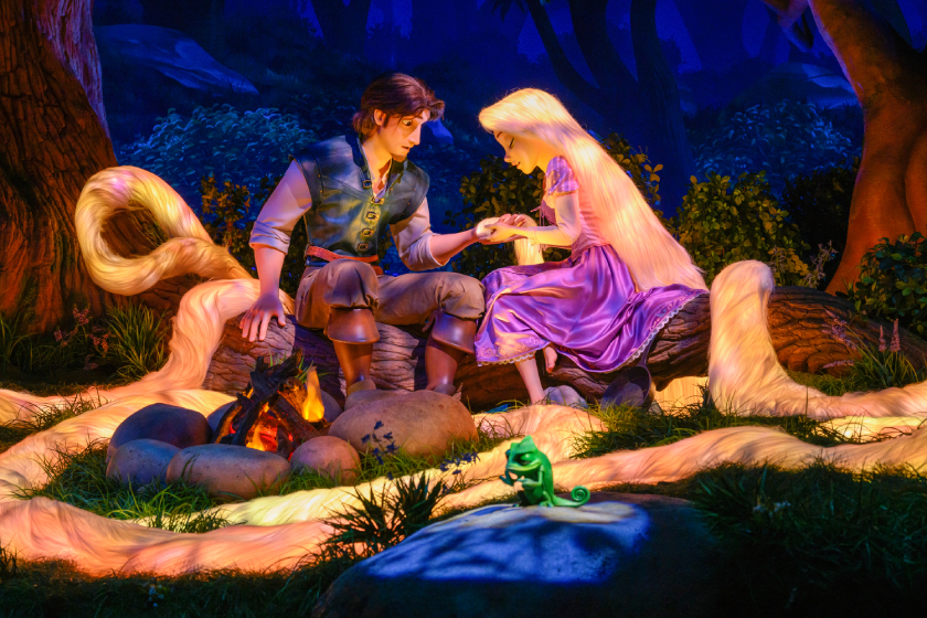 無数のランタンが夜空いっぱいに広がる♪ 東京ディズニーシー