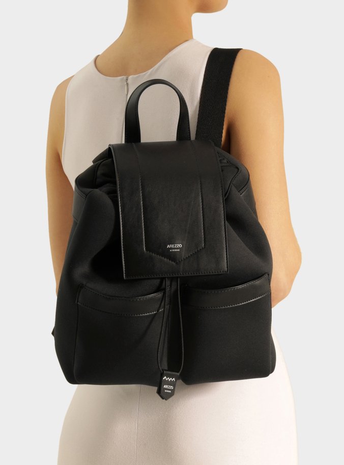 Mochila Preta Nylon Grande ZZ Mov | Arezzo