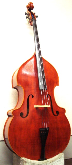 国産コントラバス4弦