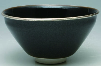 茶道具】 茶碗 烏盞天目 覆輪銀塗仕上 *桶谷定一* 桐箱*うさん*七種天目