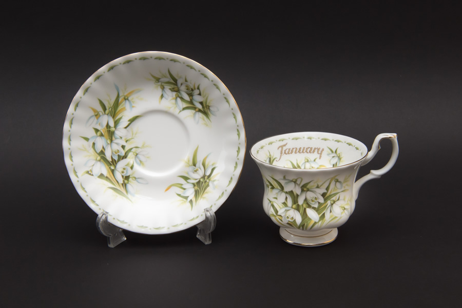 ロイヤル・アルバート フラワー・オブ・ザ・マンス（1月） ティー