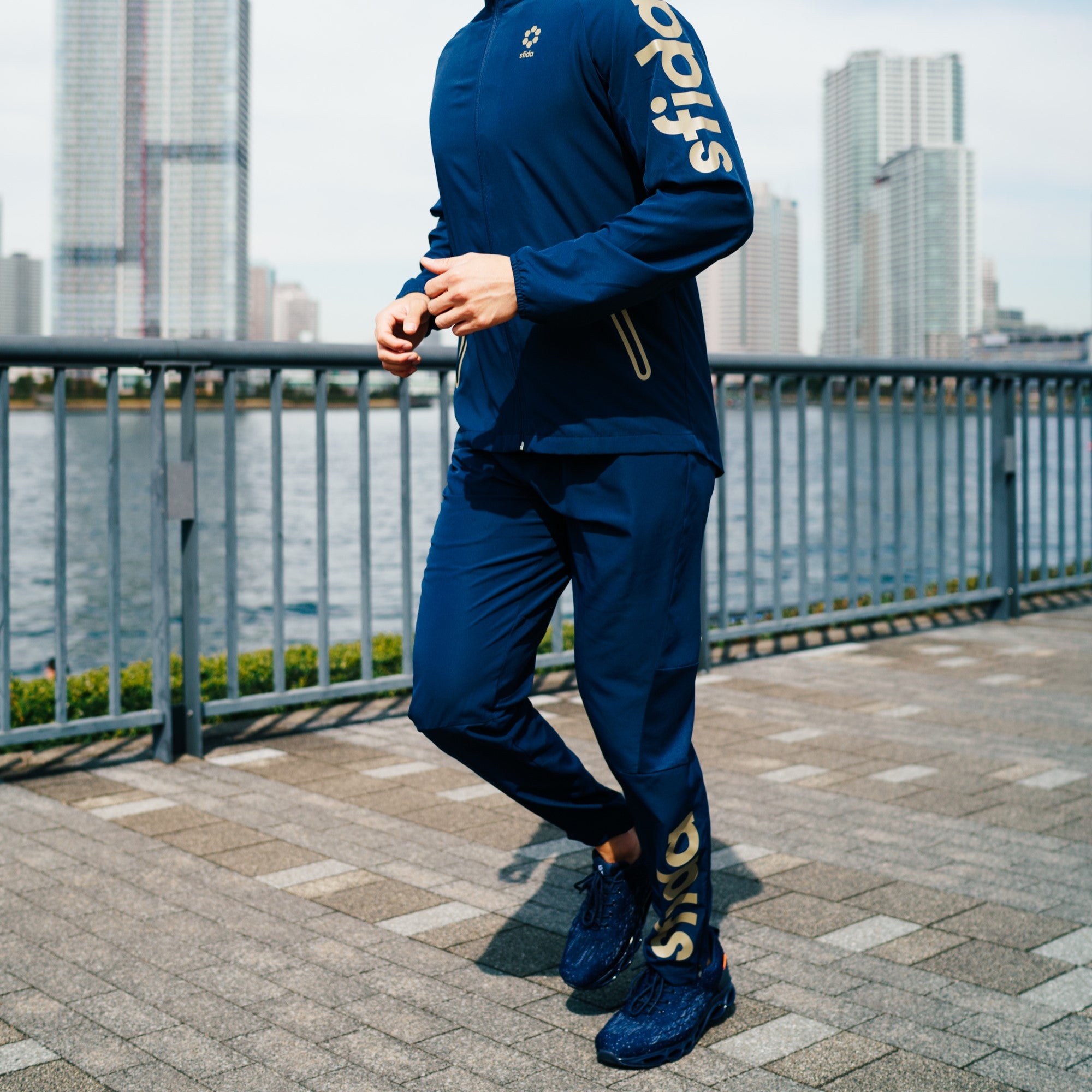 sfida TRライトウーブントラックパンツ – SFIDA Online Store